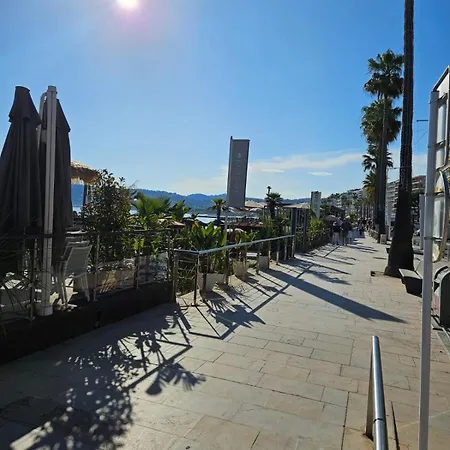 Juan-les-pins 2-room Apartmán