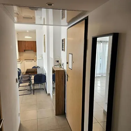 Juan-les-pins 2-room *