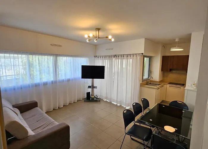 Juan-les-pins 2-room Lejlighed